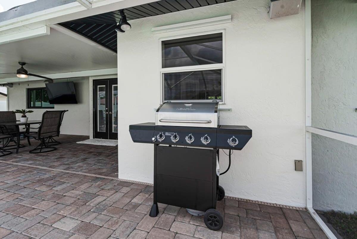 Charming Luxury Heated Pool Home Cape Coral Exterior photo