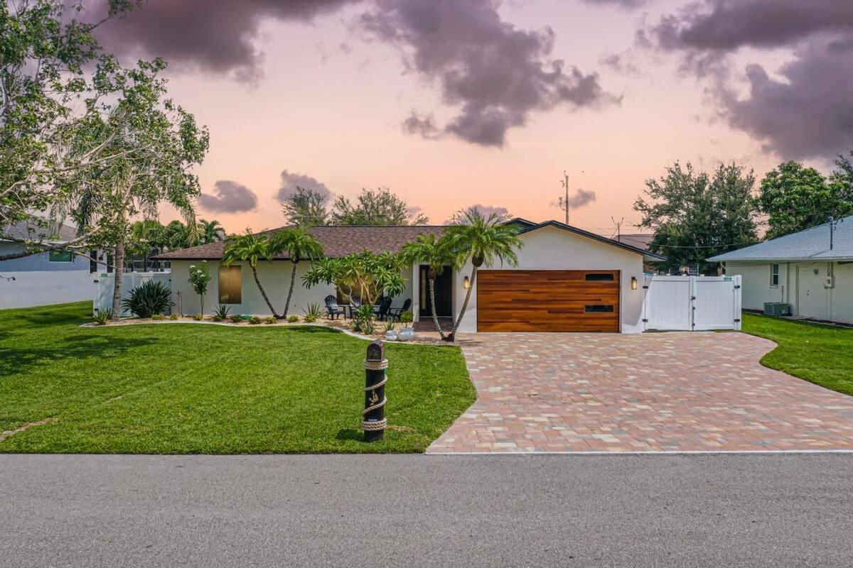 Charming Luxury Heated Pool Home Cape Coral Exterior photo