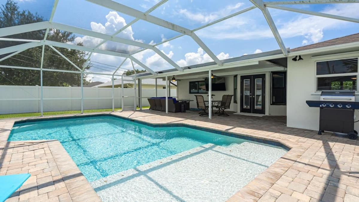 Charming Luxury Heated Pool Home Cape Coral Exterior photo